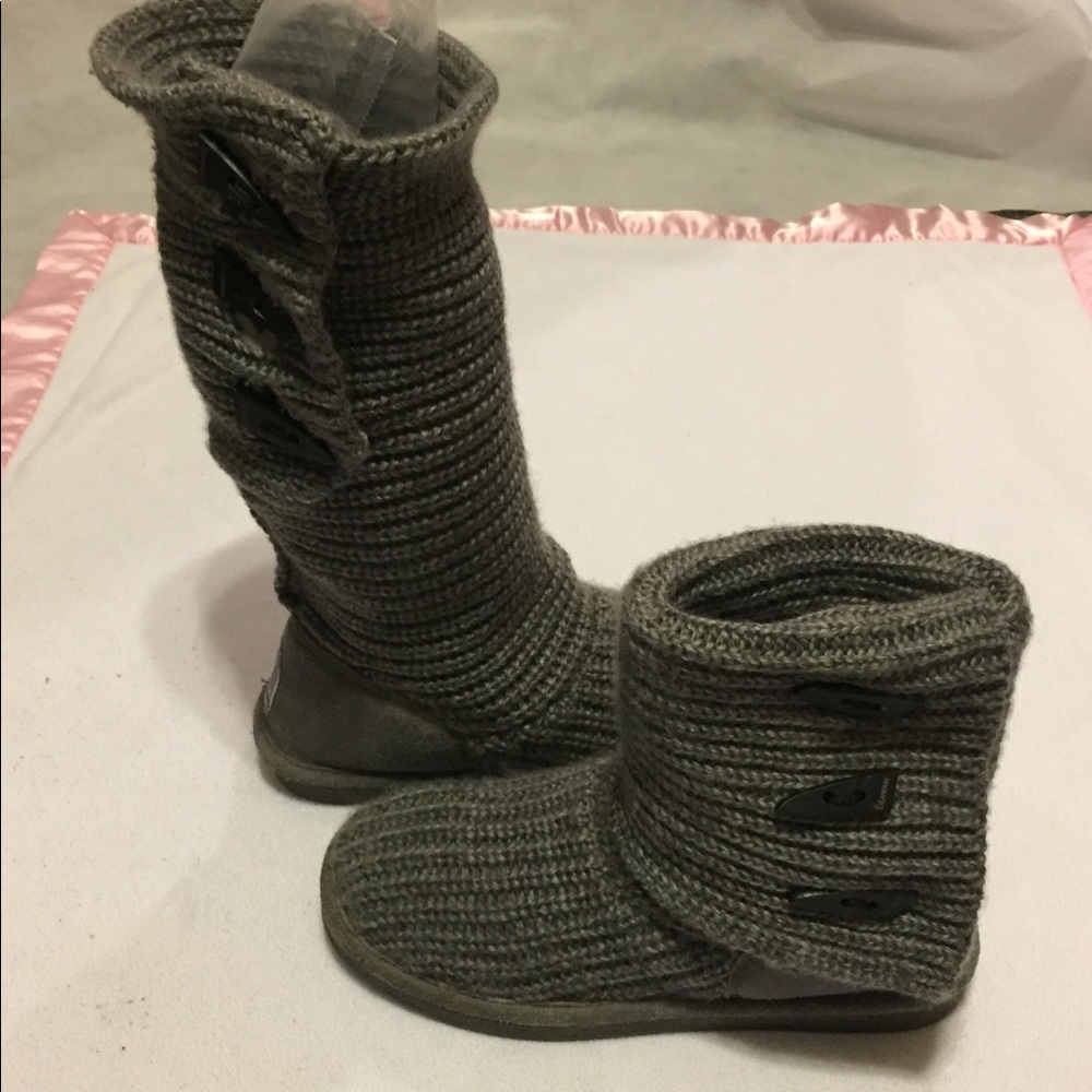 BearPaw knit boots. Tall or short. 8